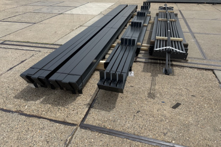 13.00 x 25.00m (325m²)